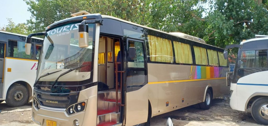 bus travel agency in ghaziabad