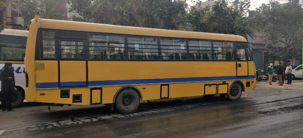 school bus on rent, lease in delhi, noida, Ghaziabad
