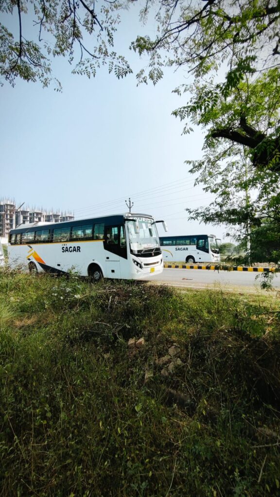 Mini Bus on rent in delhi, Sagar tour and travels, Sagar tourist bus, Sagar bus hire delhi