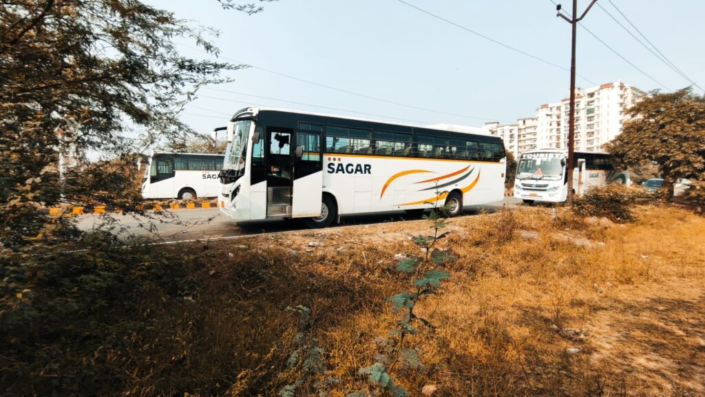Bus on rent delhi, Sagar tour and travels, Sagar tourist bus, Sagar bus hire delhi